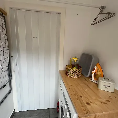 Family Friendly Mountain House Lägenhet